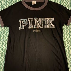 Short sleeve sequin tee